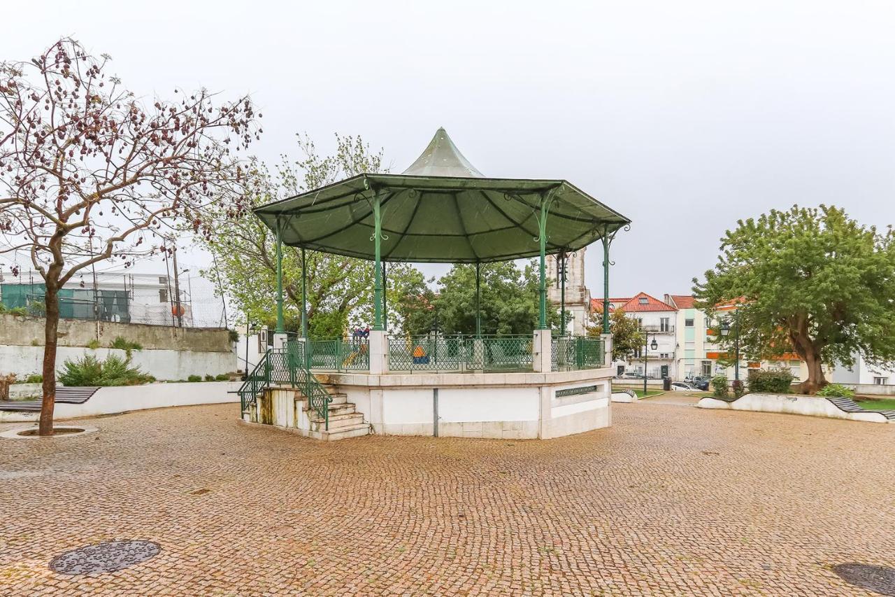 Vita Portucale ! Cacilhas River View Αλμάδα Εξωτερικό φωτογραφία